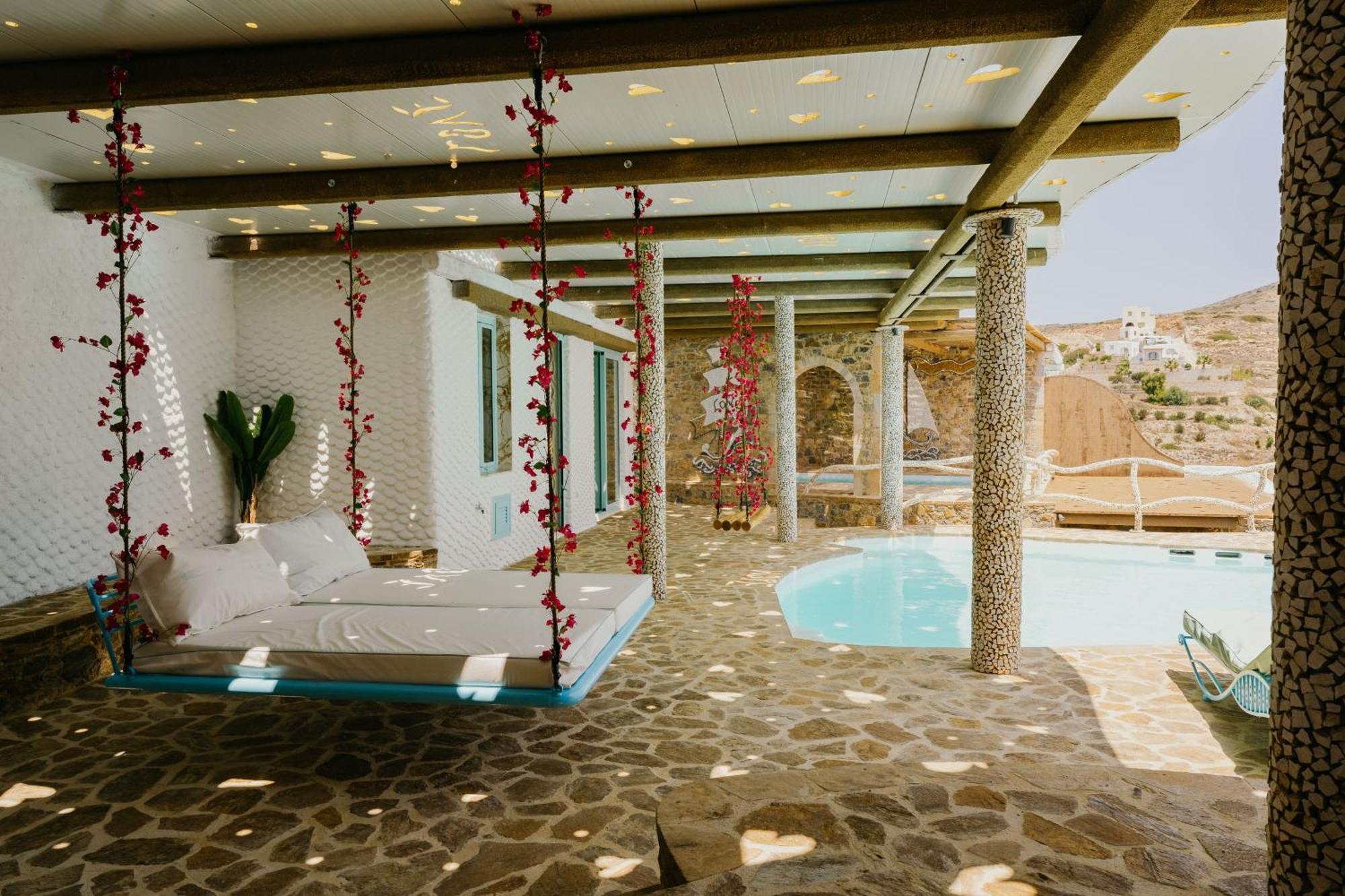 Agalia Luxury Suites Koumpara Exterior photo